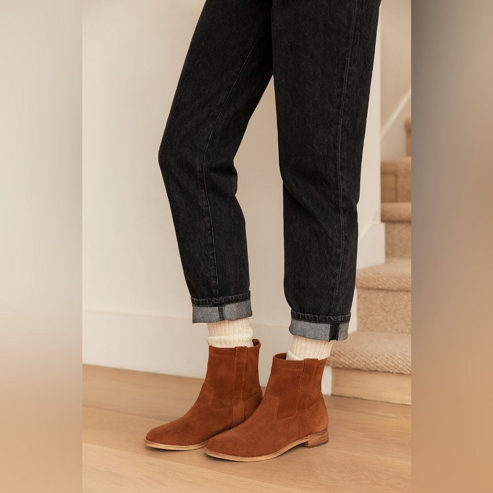 TOMS Laurel Cognac Suede Pull On Ankle Boots Tan Size 7.5 NWT - Picture 2 of 15